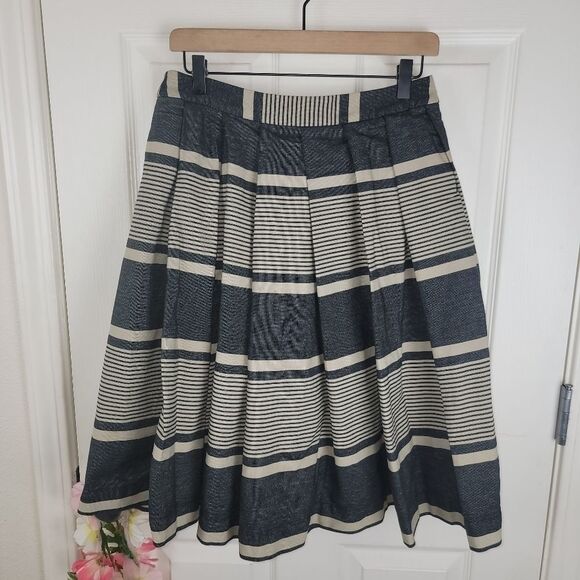 Anthropologie Moulinette Soeurs A-Line pleated skirt 6 - Picture 2 of 8